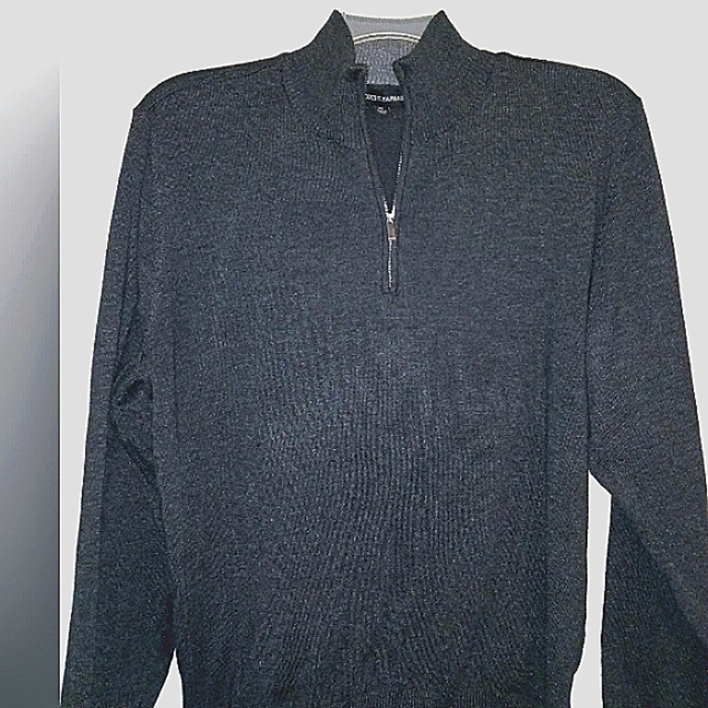 Tricot St. Raphael XL gray long sleeve crewneck 1/4 zip mens sweater